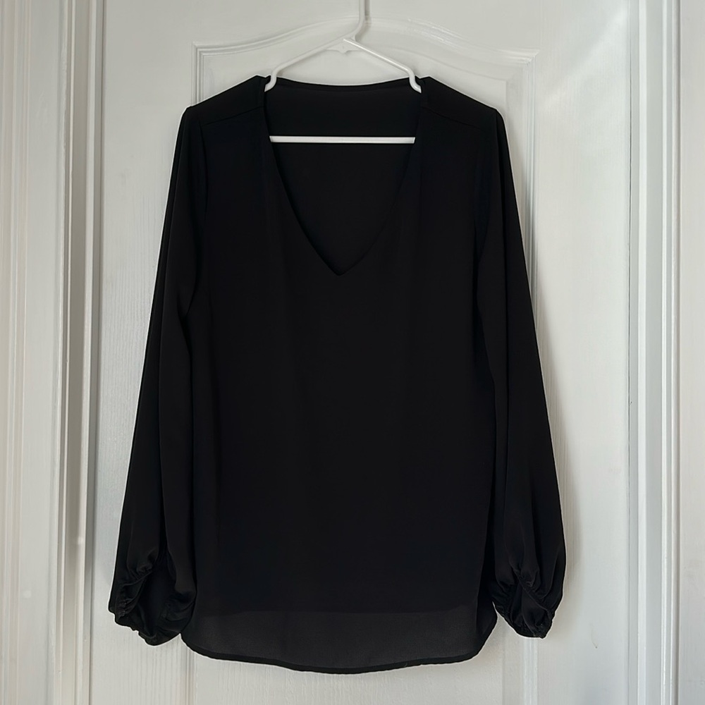 V Neck Blouse with lantern sleeves Size XL